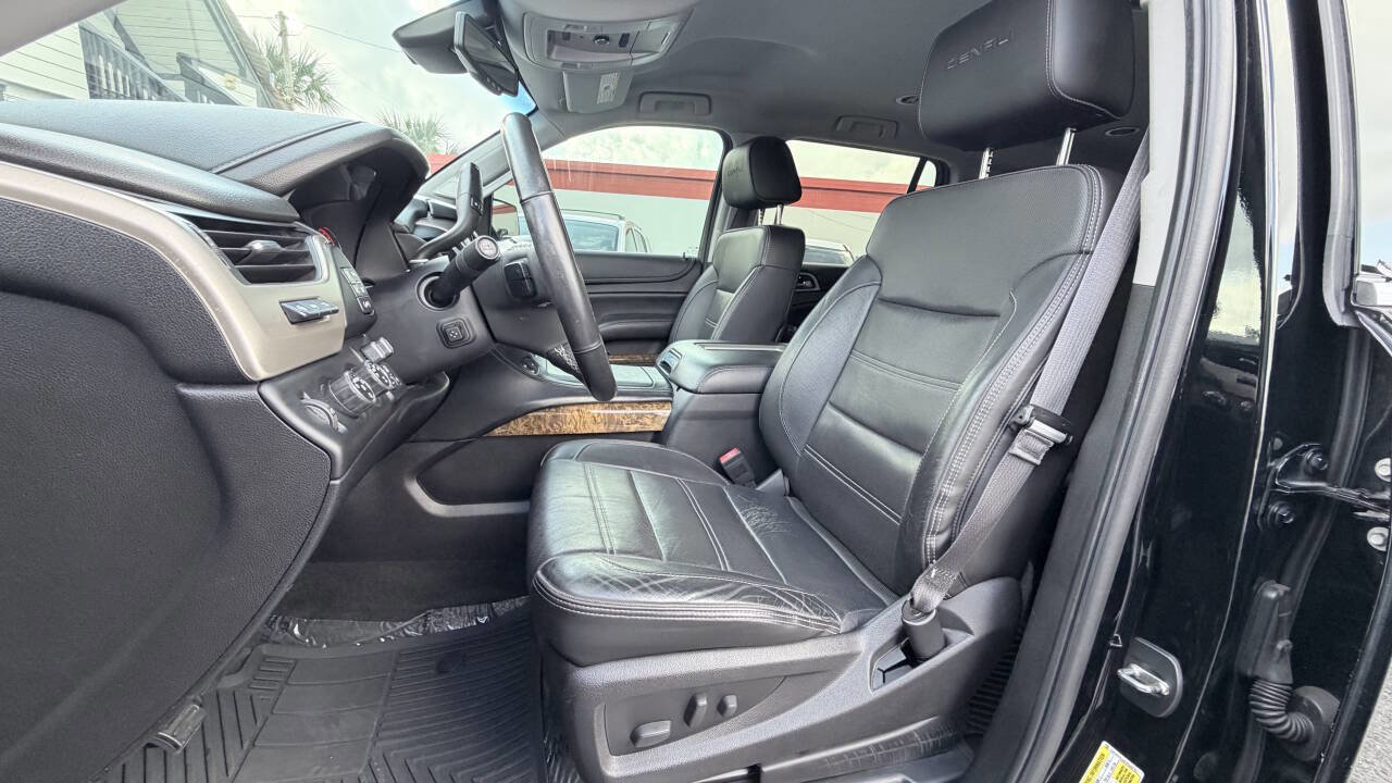 Used 2015 GMC Yukon Denali w/ Premium Package AWD/4WD image 13