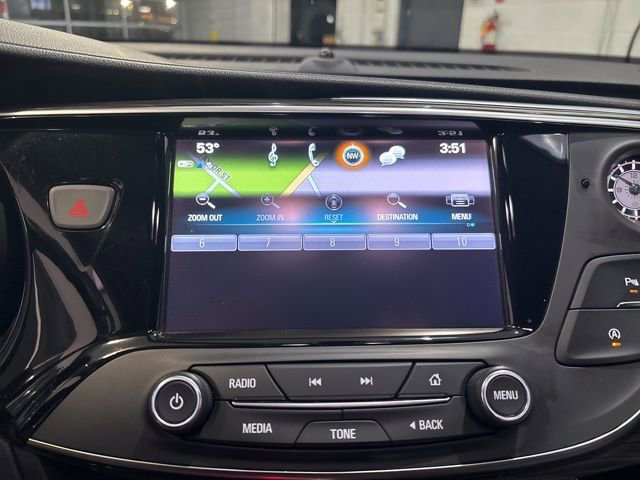 Used 2019 Buick Envision Essence image 22