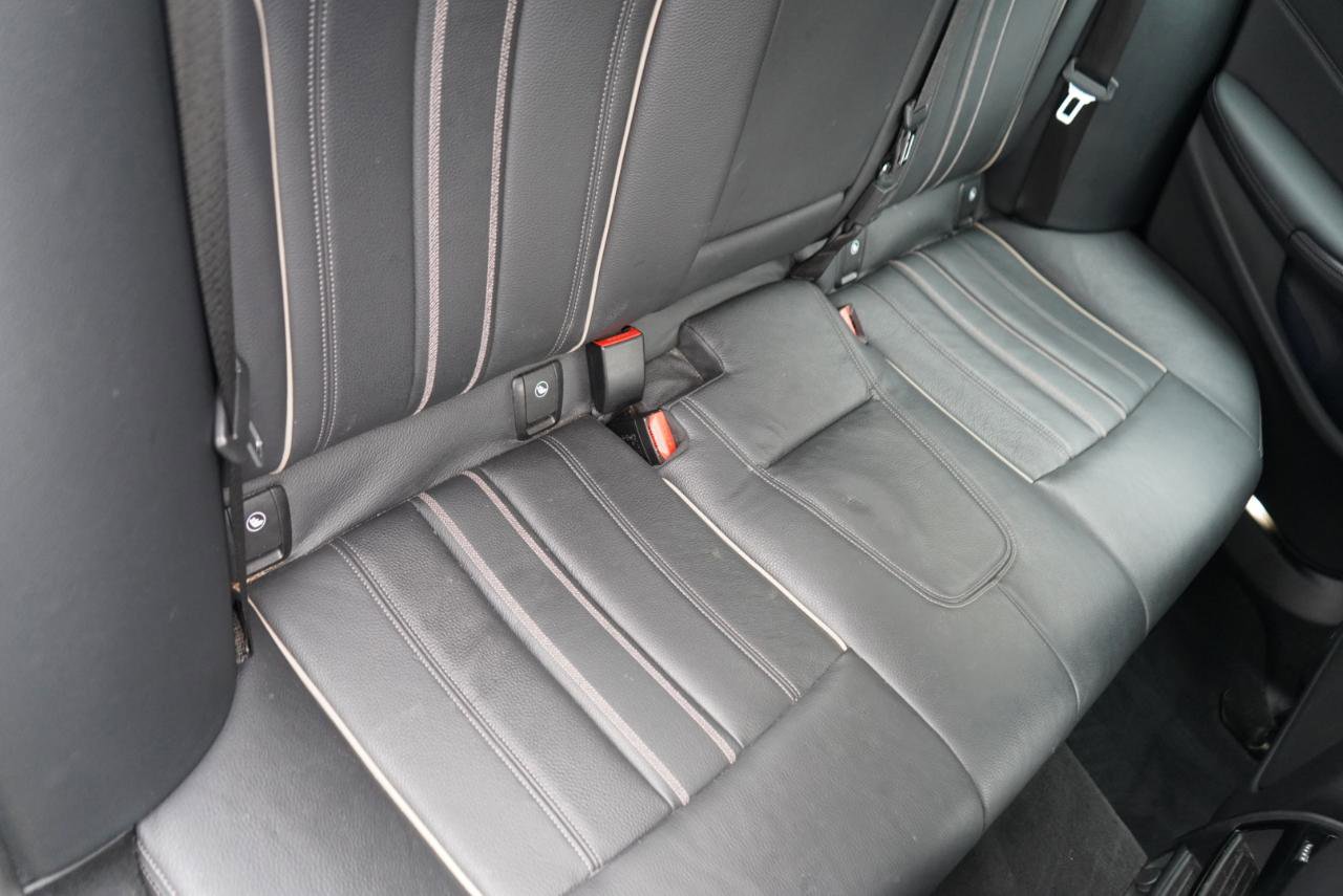 Used 2023 BMW 540i xDrive w/ M Sport Package image 62