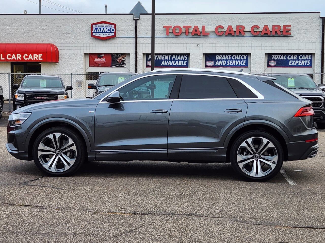 Used 2021 Audi Q8 Premium Plus w/ Premium Plus Package image 4