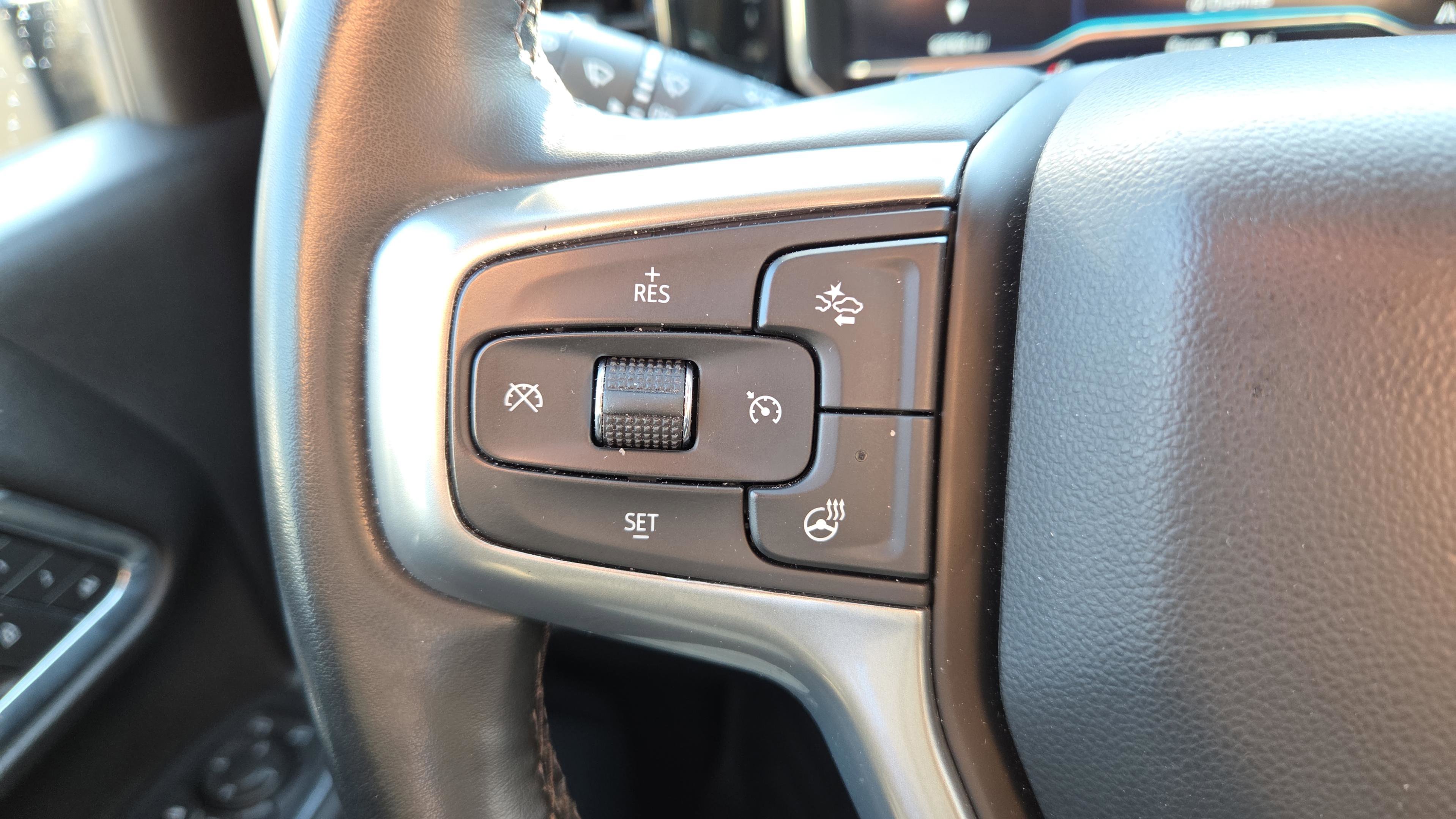 Used 2024 Chevrolet Silverado 2500 LTZ w/ LTZ Premium Package image 32