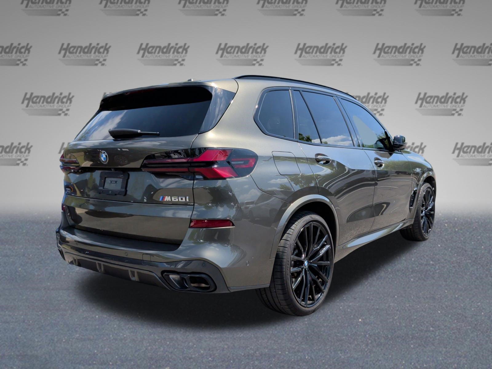 Certified 2024 BMW X5 M60i w/ Executive Package image 7