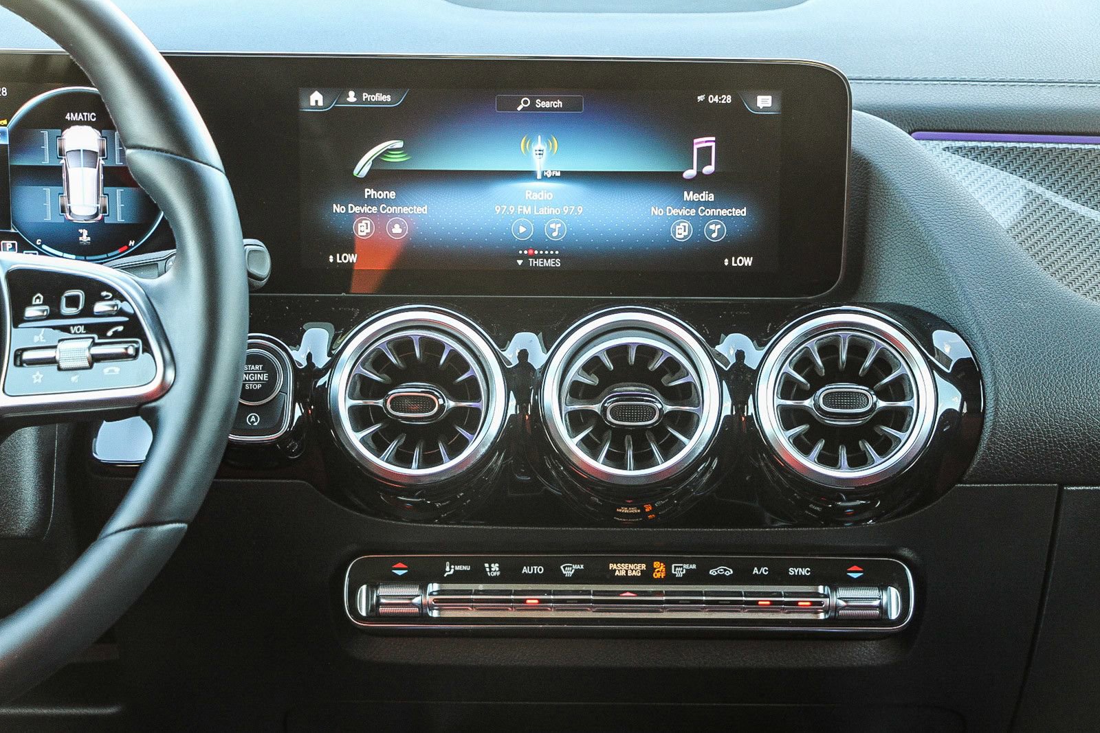 Used 2023 Mercedes-Benz GLA 250 4MATIC image 14