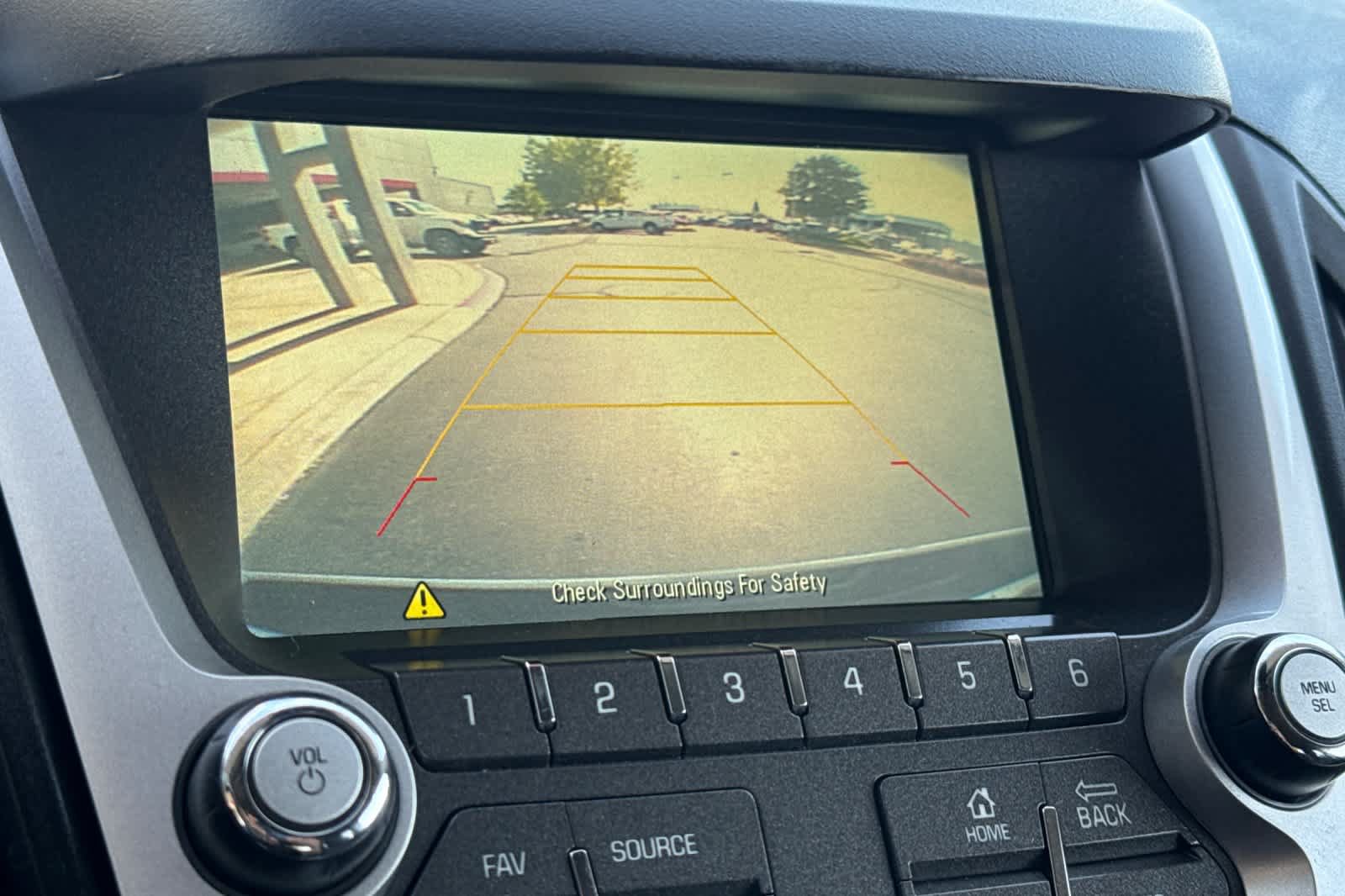 Used 2017 Chevrolet Equinox LT w/ Convenience Package FWD image 19