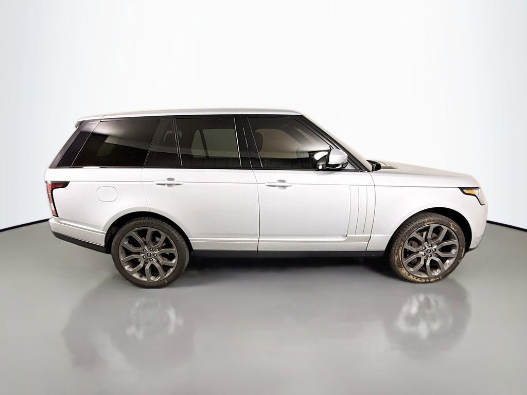 Used 2014 Land Rover Range Rover Supercharged image 9