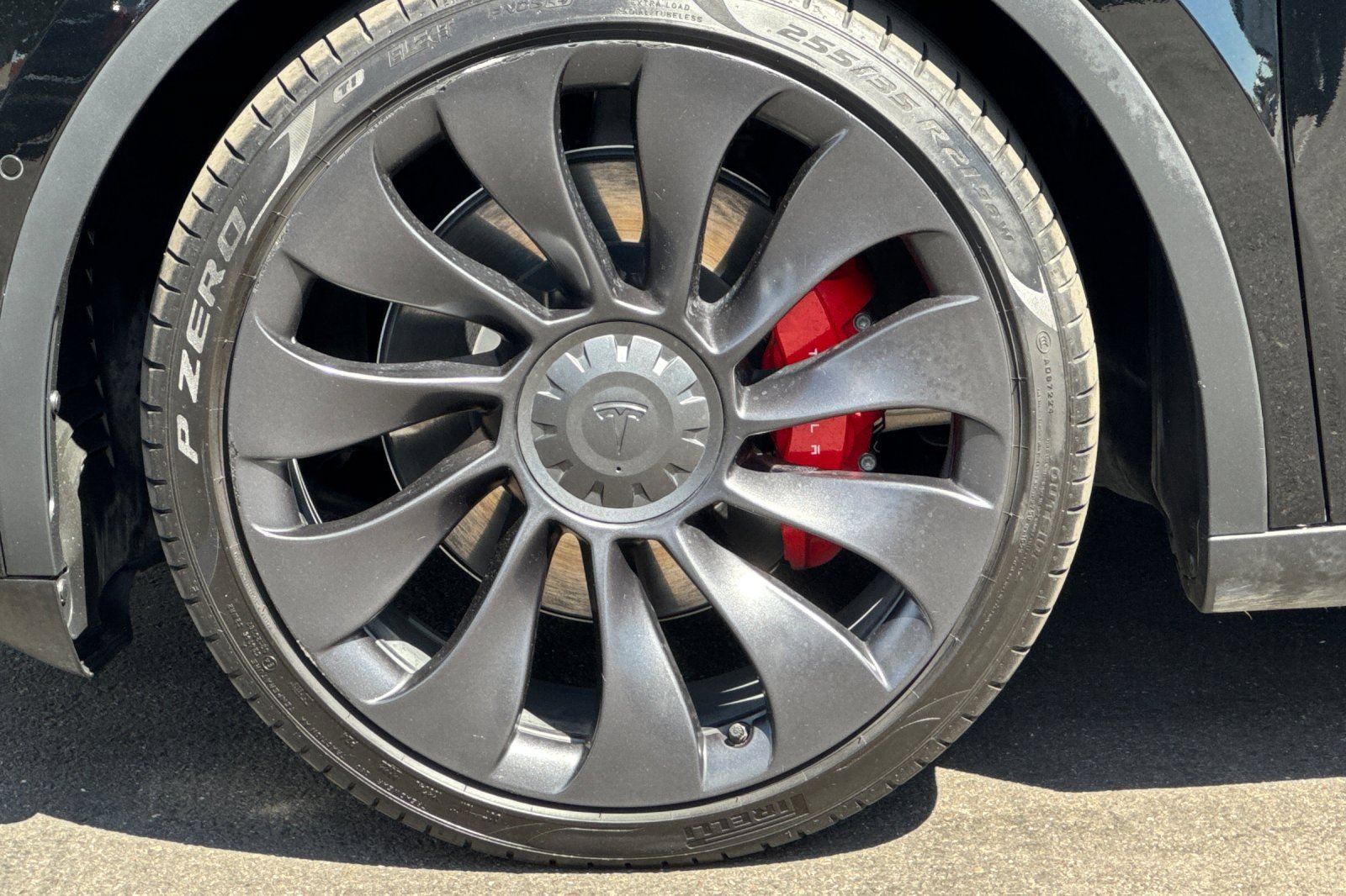 Used 2022 Tesla Model Y Performance AWD/4WD image 40