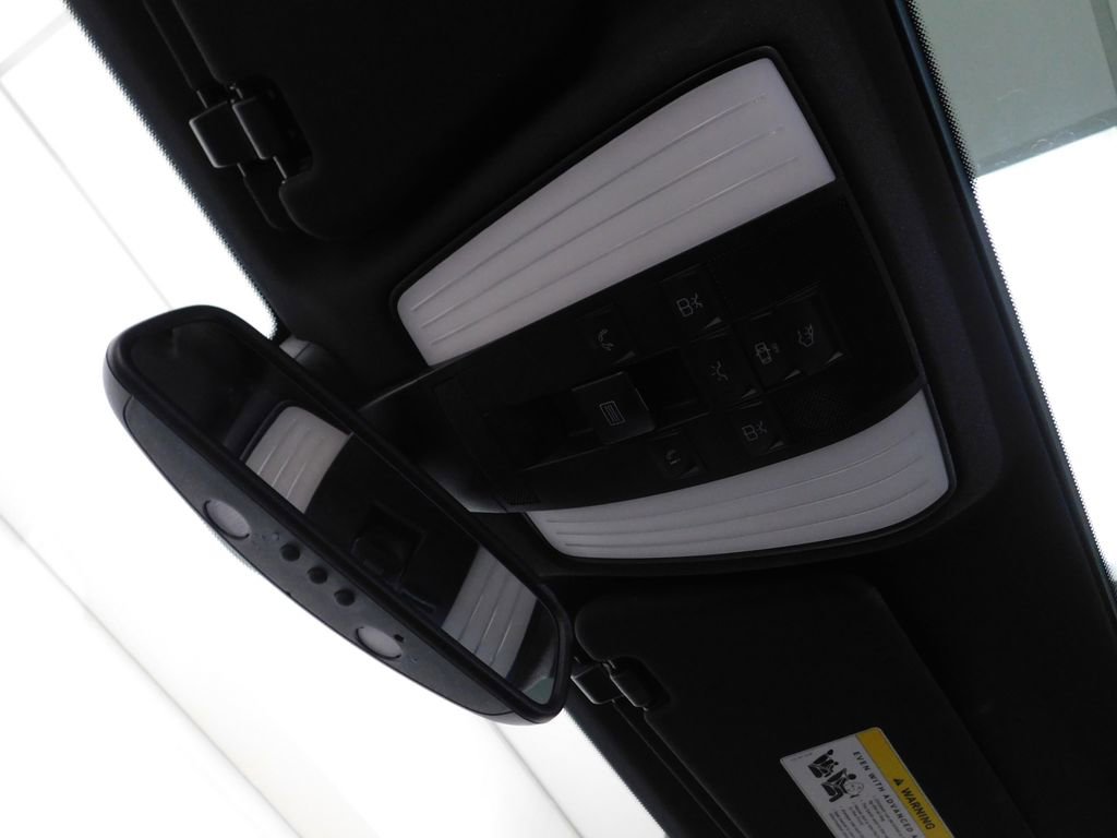 Used 2013 Mercedes-Benz E 350 4MATIC Sedan image 66