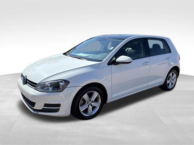 Used 2017 Volkswagen Golf Wolfsburg Edition FWD image 4