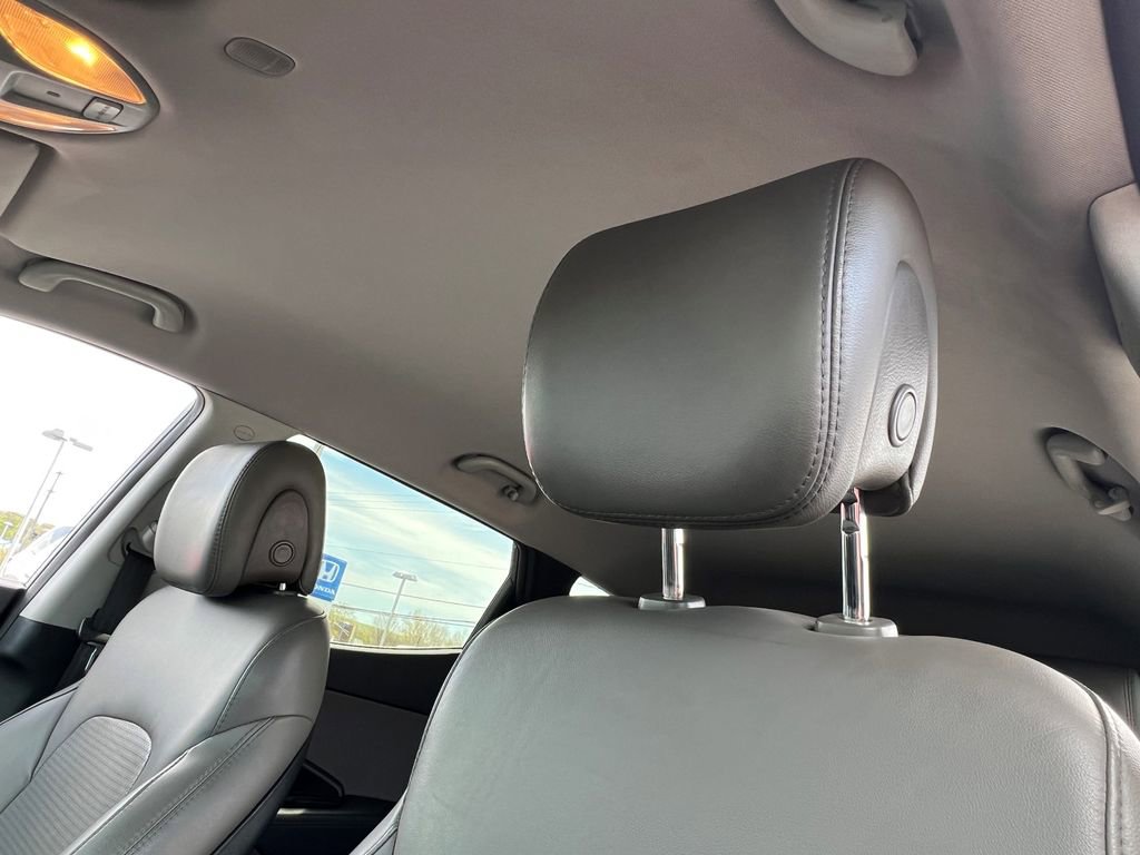 Used 2013 Hyundai Santa Fe Sport AWD/4WD image 18