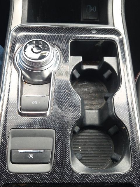 Used 2022 Ford Edge ST-Line w/ Class II Trailer Tow Package image 37