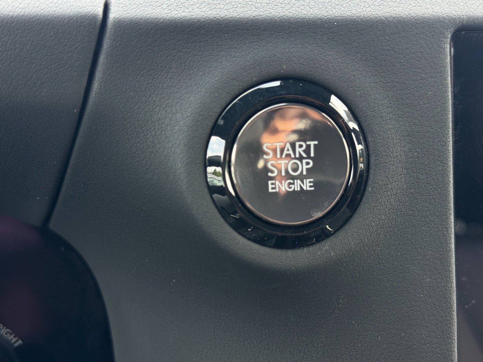 Used 2024 Lexus GX 550 w/ Cold Area Package AWD/4WD image 24