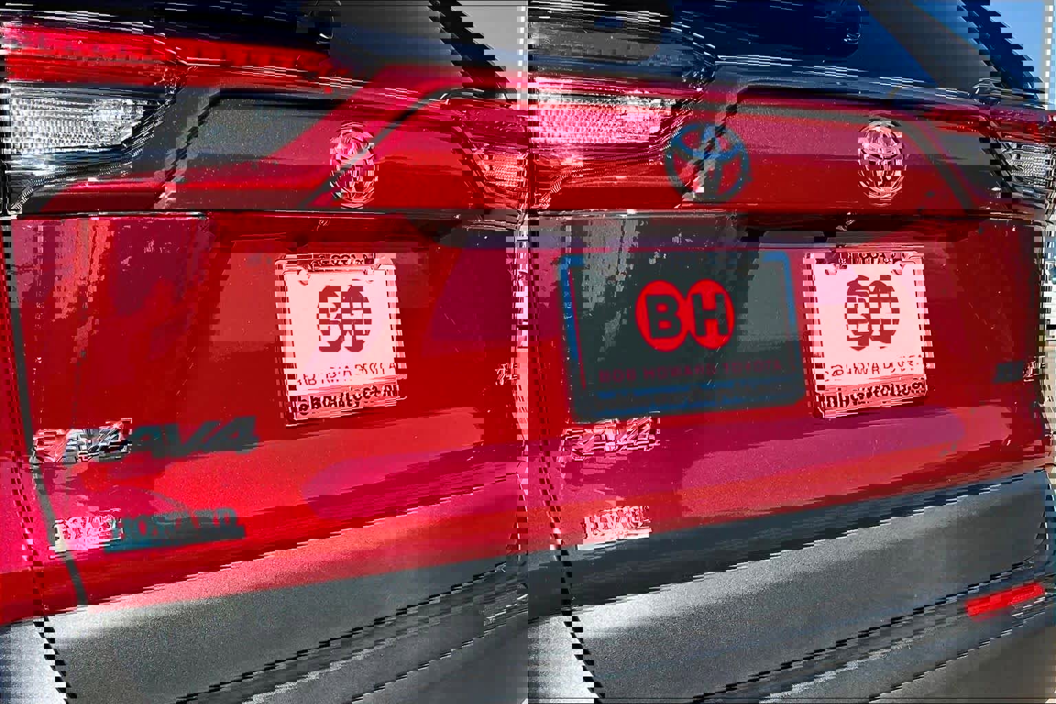 Used 2023 Toyota RAV4 XLE image 29