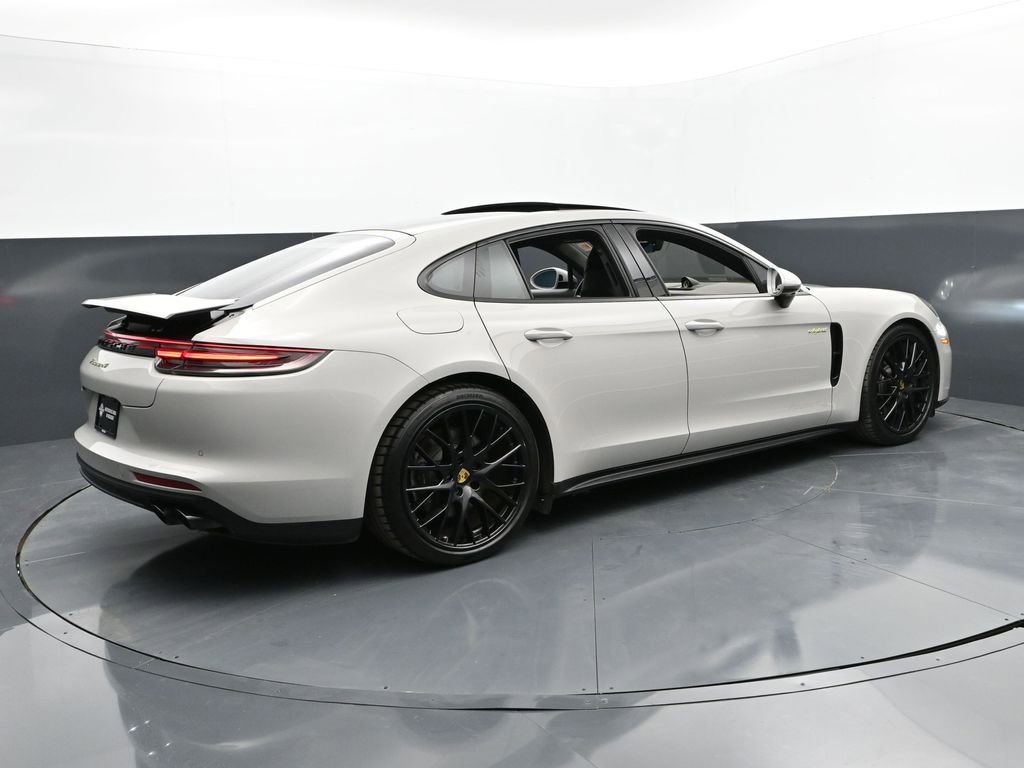 Used 2020 Porsche Panamera 4 image 7