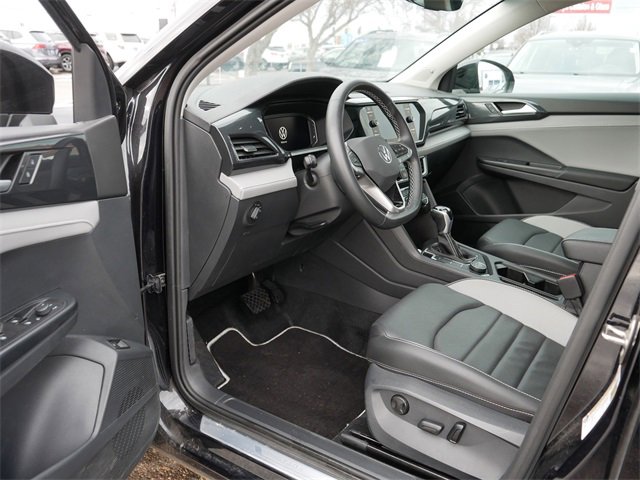Certified 2023 Volkswagen Taos SEL image 12