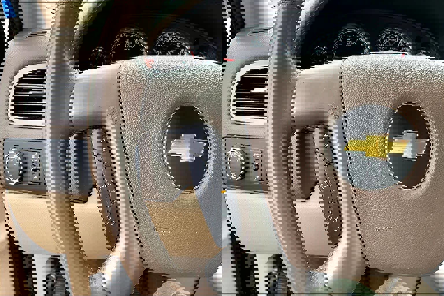 Used 2013 Chevrolet Tahoe LS w/ Texas Edition image 21