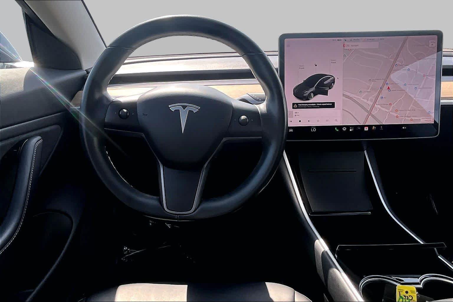 Used 2018 Tesla Model 3 Long Range RWD image 5