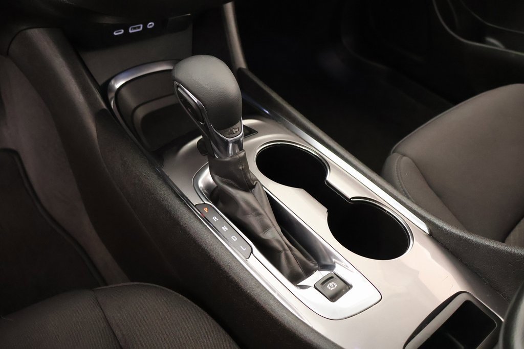 Used 2023 Chevrolet Malibu LT image 8