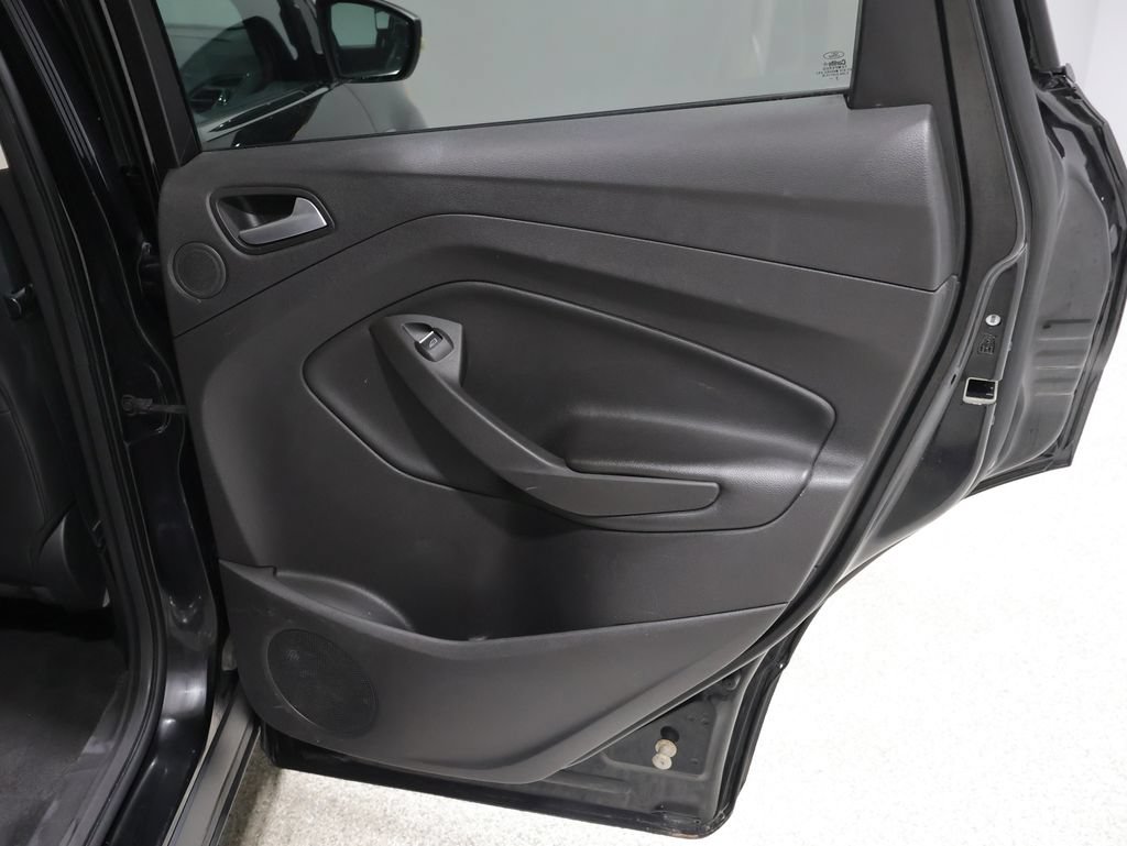 Used 2016 Ford Escape Titanium AWD/4WD image 21