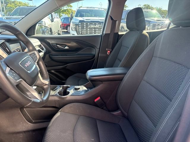 Used 2024 GMC Terrain SLE AWD/4WD image 11
