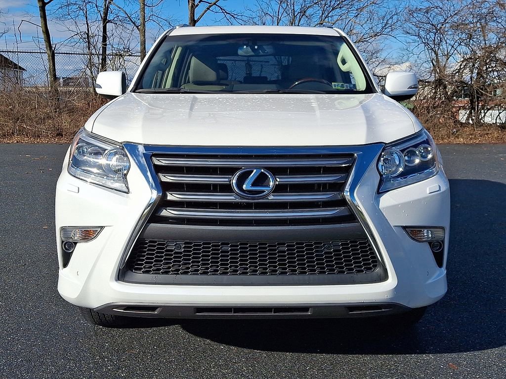 Used 2019 Lexus GX 460 Premium image 2