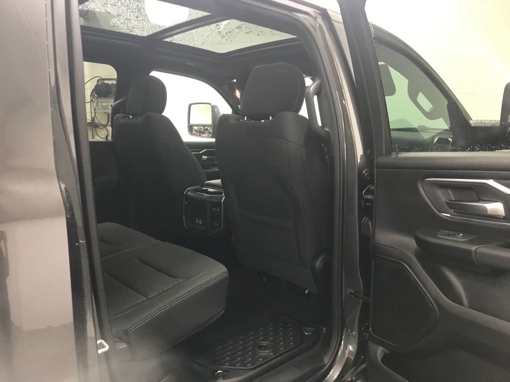 New 2026 RAM 1500 4x4 Crew Cab image 45
