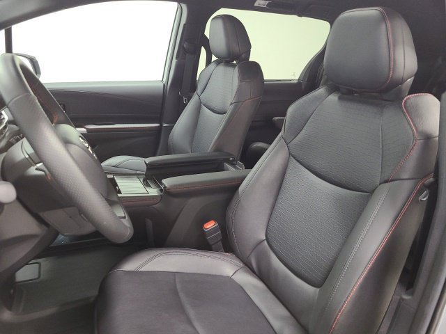 Certified 2026 Toyota Sienna XSE AWD/4WD image 21