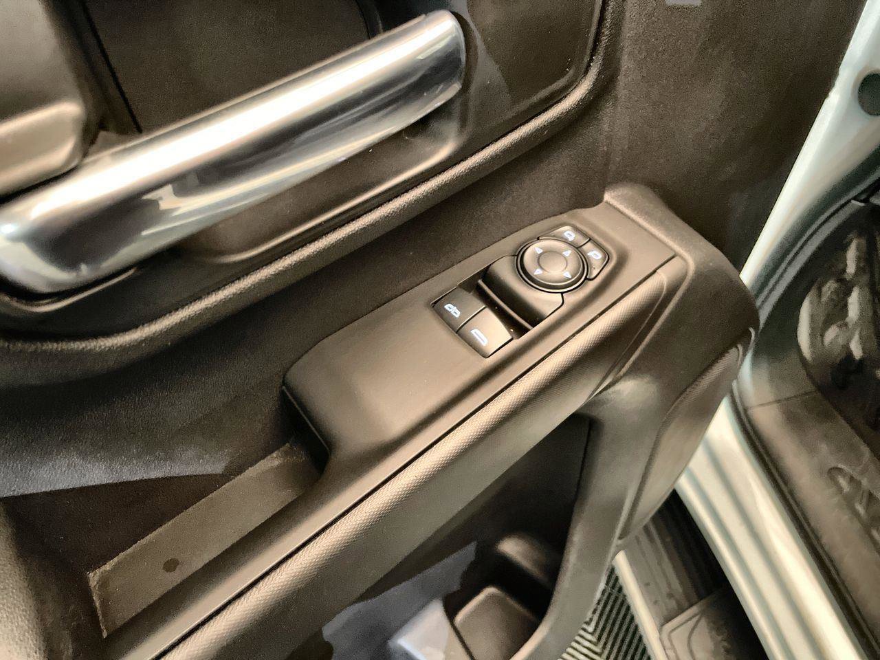 Used 2025 Chevrolet Silverado 1500 W/T w/ WT Value Package image 20