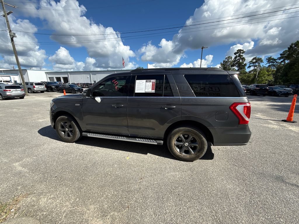 Used 2020 Ford Expedition XLT w/ Equipment Group 202A AWD/4WD image 5