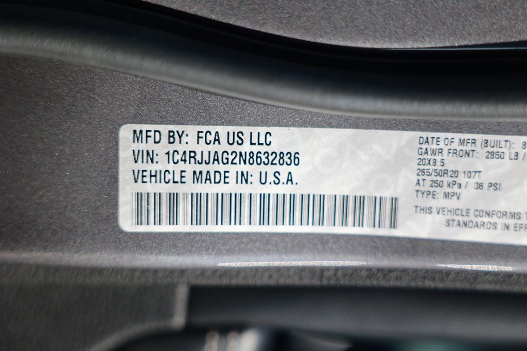 Used 2022 Jeep Grand Cherokee L Laredo RWD image 39