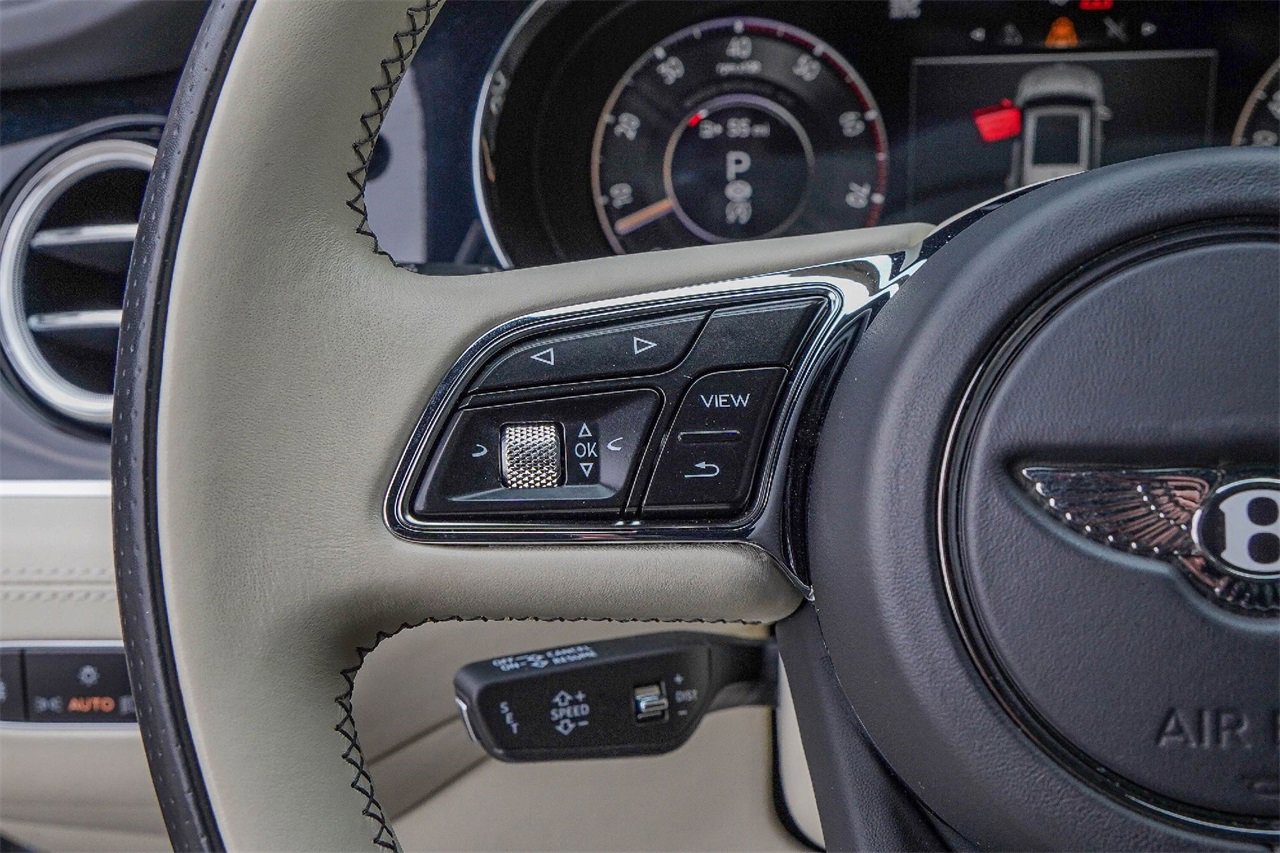 Certified 2024 Bentley Bentayga Extended Wheelbase image 24
