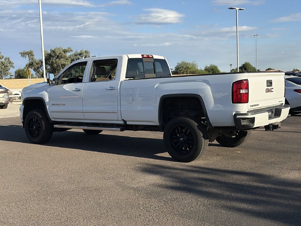 Used 2017 GMC Sierra 3500 Denali w/ Duramax Plus Package AWD/4WD image 9