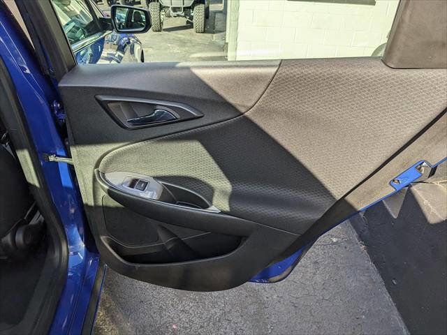 Used 2023 Chevrolet Malibu LT image 16