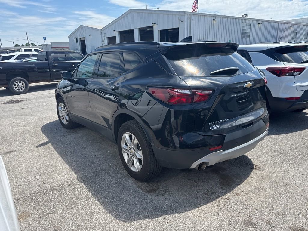 Used 2022 Chevrolet Blazer LT AWD/4WD image 2