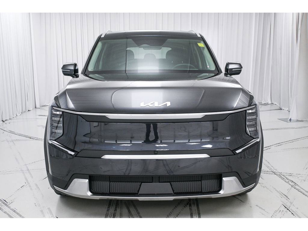 New 2026 Kia EV9 Wind image 3