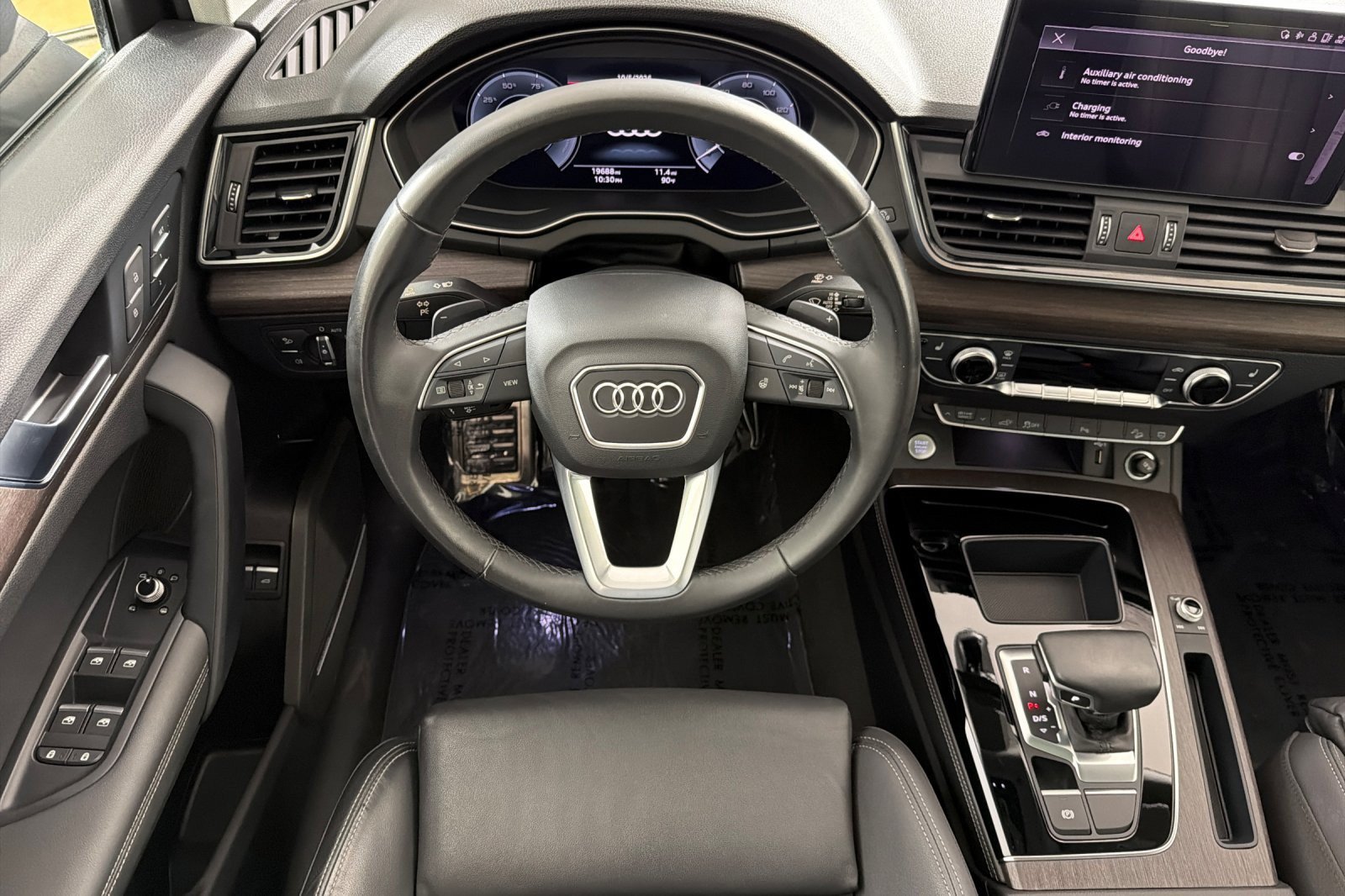 Used 2023 Audi Q5 e Premium Plus w/ Premium Plus Package AWD/4WD image 13