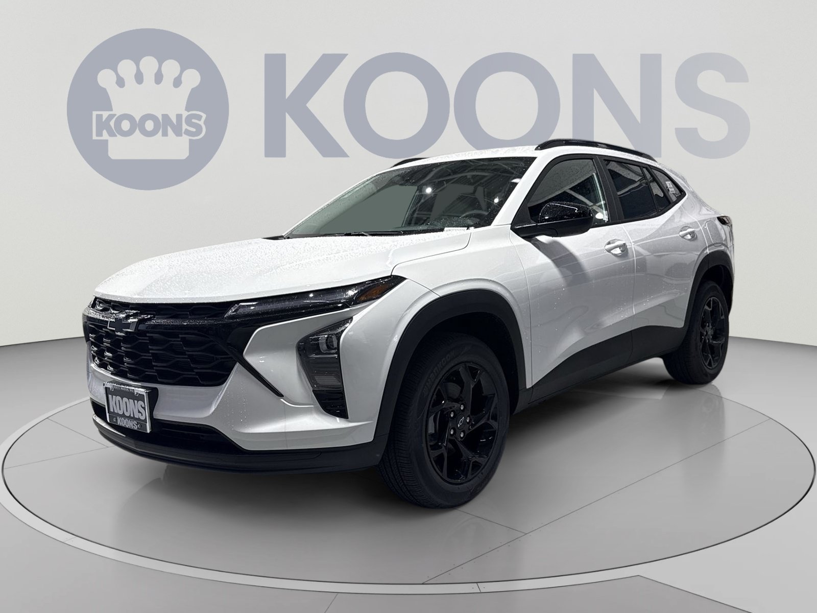 New 2026 Chevrolet Trax LT w/ Midnight Edition FWD image 5