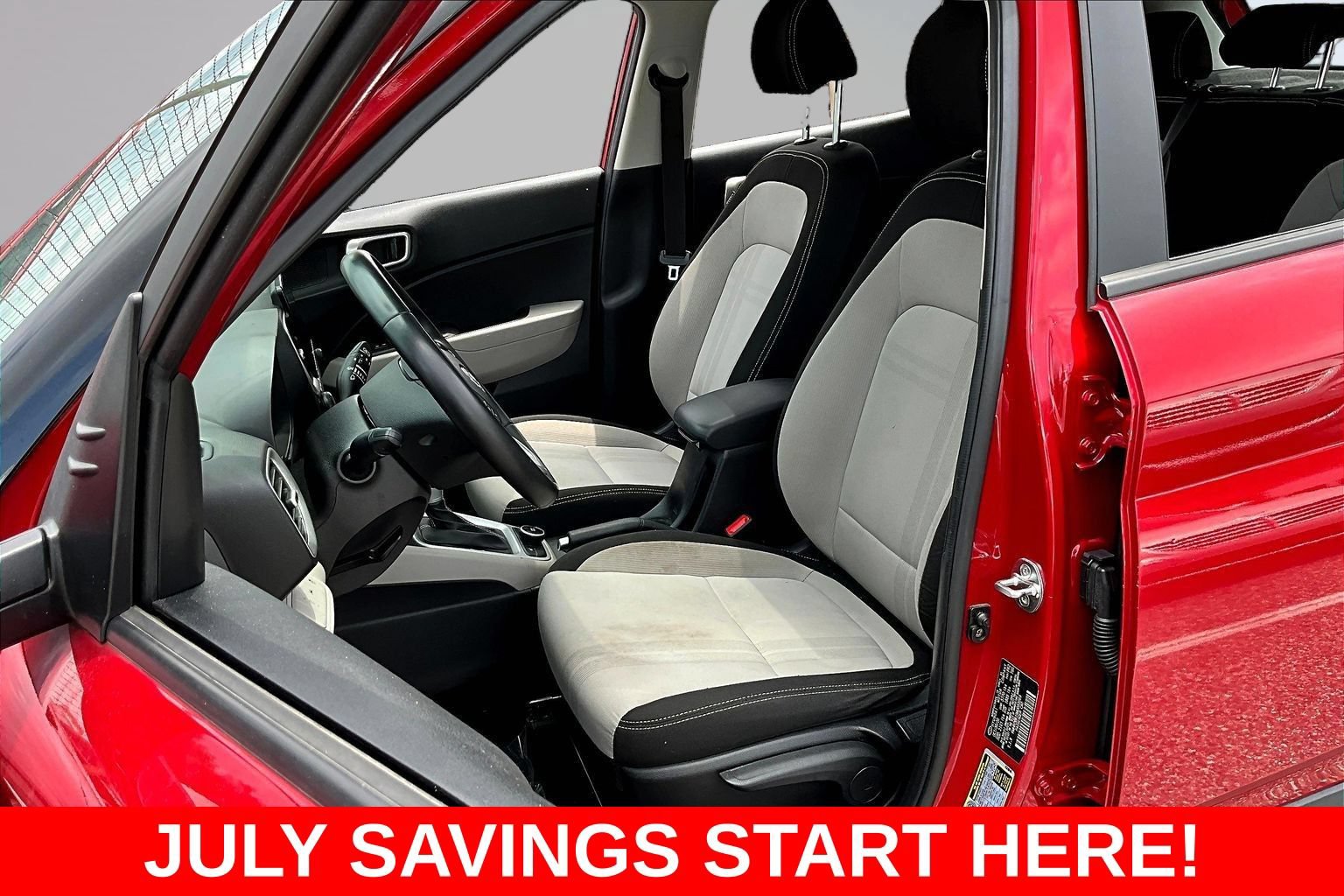 Used 2021 Hyundai Venue SEL w/ Premium Package FWD image 22
