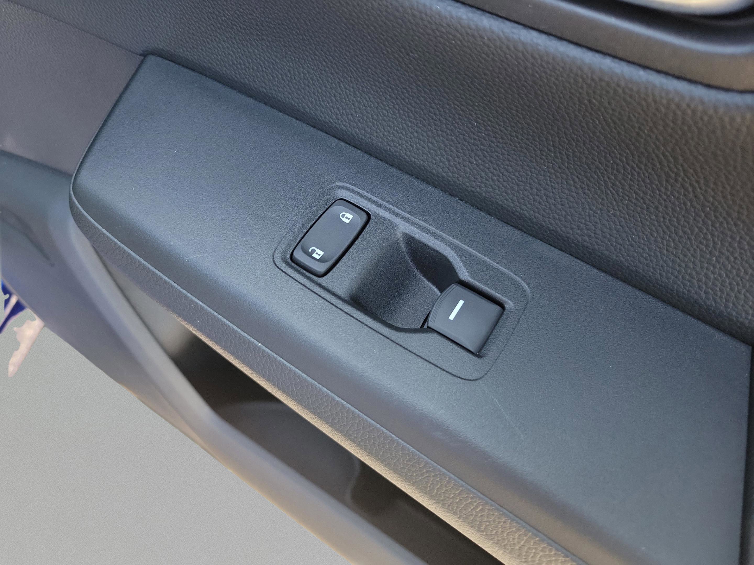 Used 2025 Honda CR-V EX image 20