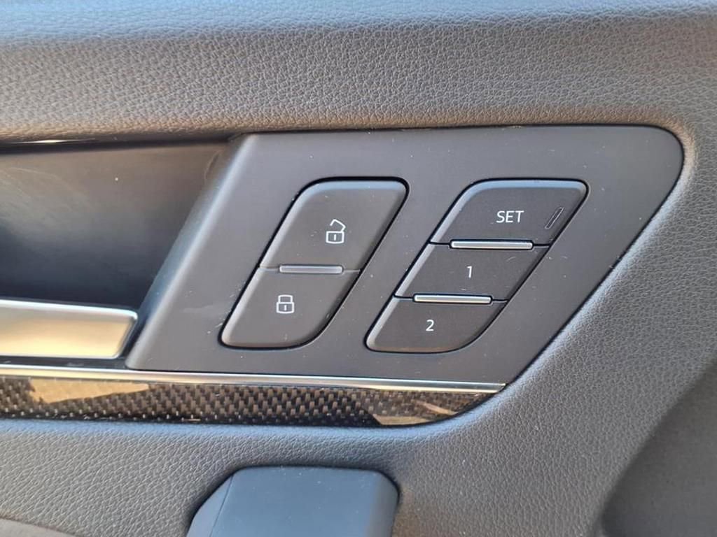 Used 2023 Audi SQ5 Premium Plus w/ Premium Plus Package image 8