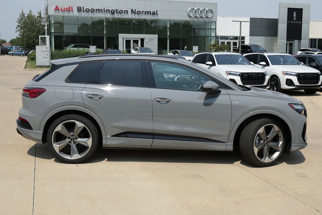 New 2025 Audi Q4 e-tron Premium Plus image 2