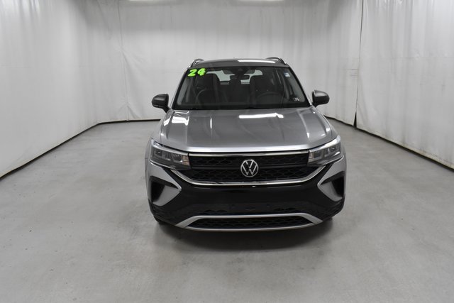 Used 2024 Volkswagen Taos S image 4