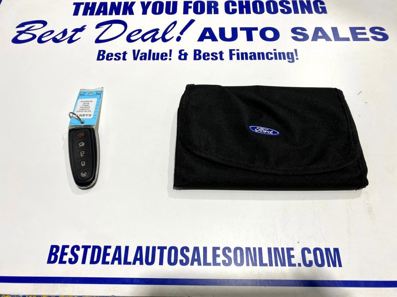 Used 2014 Ford Taurus Limited image 25