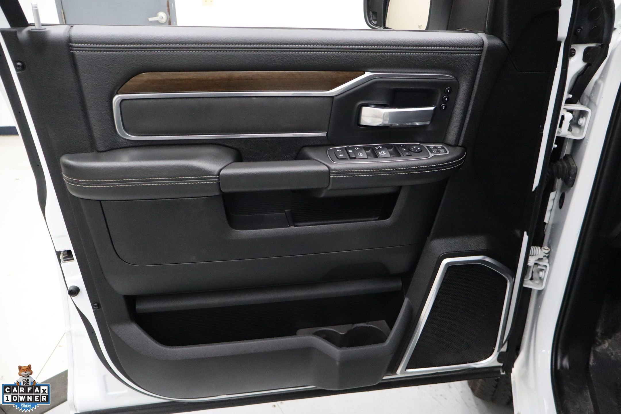 Used 2024 RAM 2500 Laramie w/ Safety Group image 14