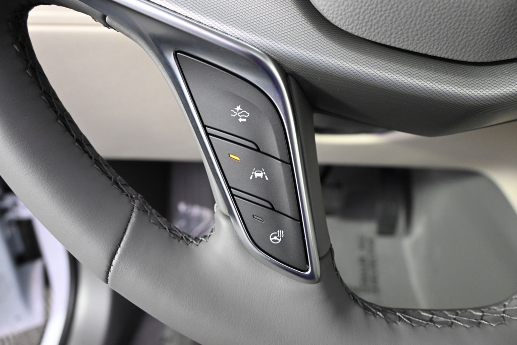 New 2026 Cadillac XT5 Premium Luxury w/ LPO, Floor Liner Package AWD/4WD image 34