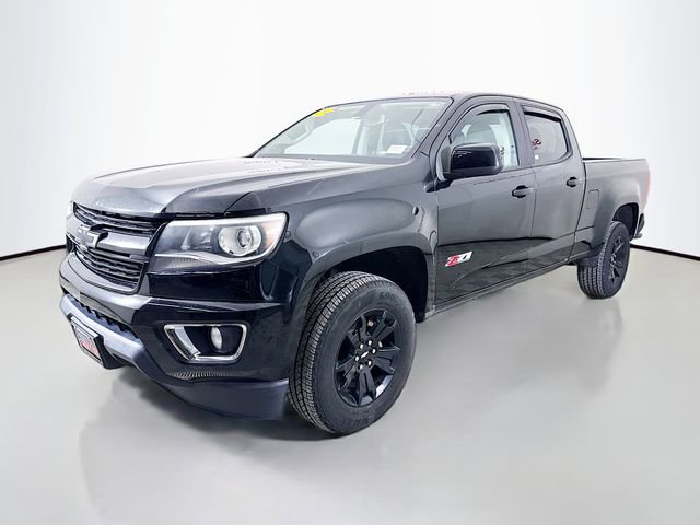 Used 2018 Chevrolet Colorado Z71 w/ Z71 Midnight Edition image 3