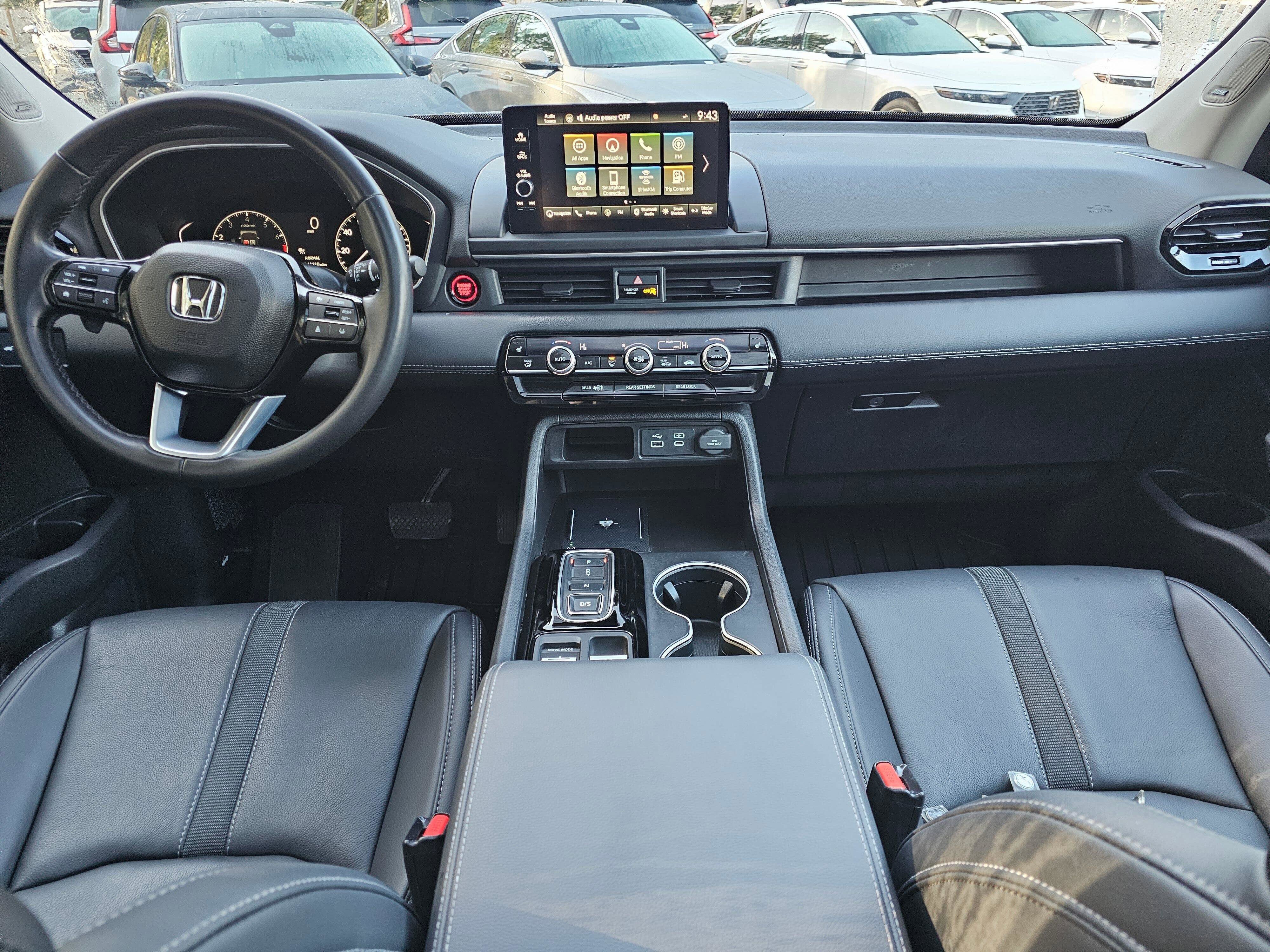 Used 2023 Honda Pilot Touring image 21