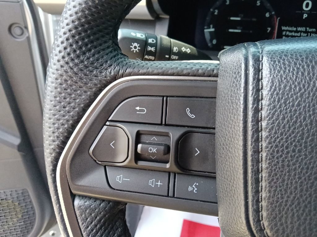 Used 2024 Toyota Tacoma TRD Sport image 18
