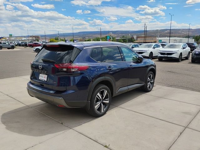 Used 2025 Nissan Rogue SL w/ Tech Package AWD/4WD image 5