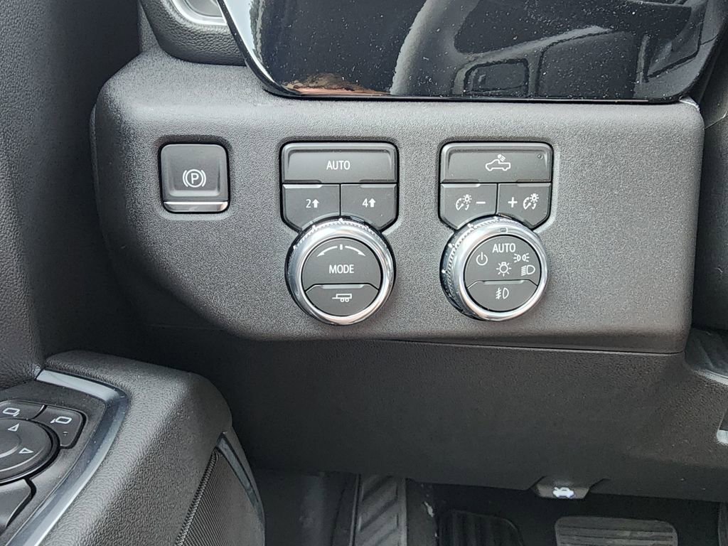 New 2026 GMC Sierra 1500 Elevation image 19