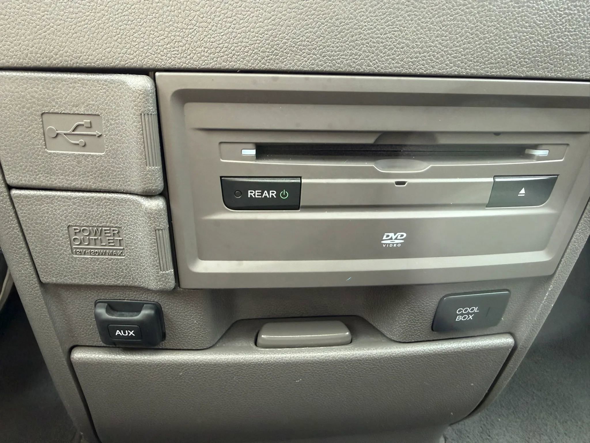 Used 2016 Honda Odyssey Touring image 35